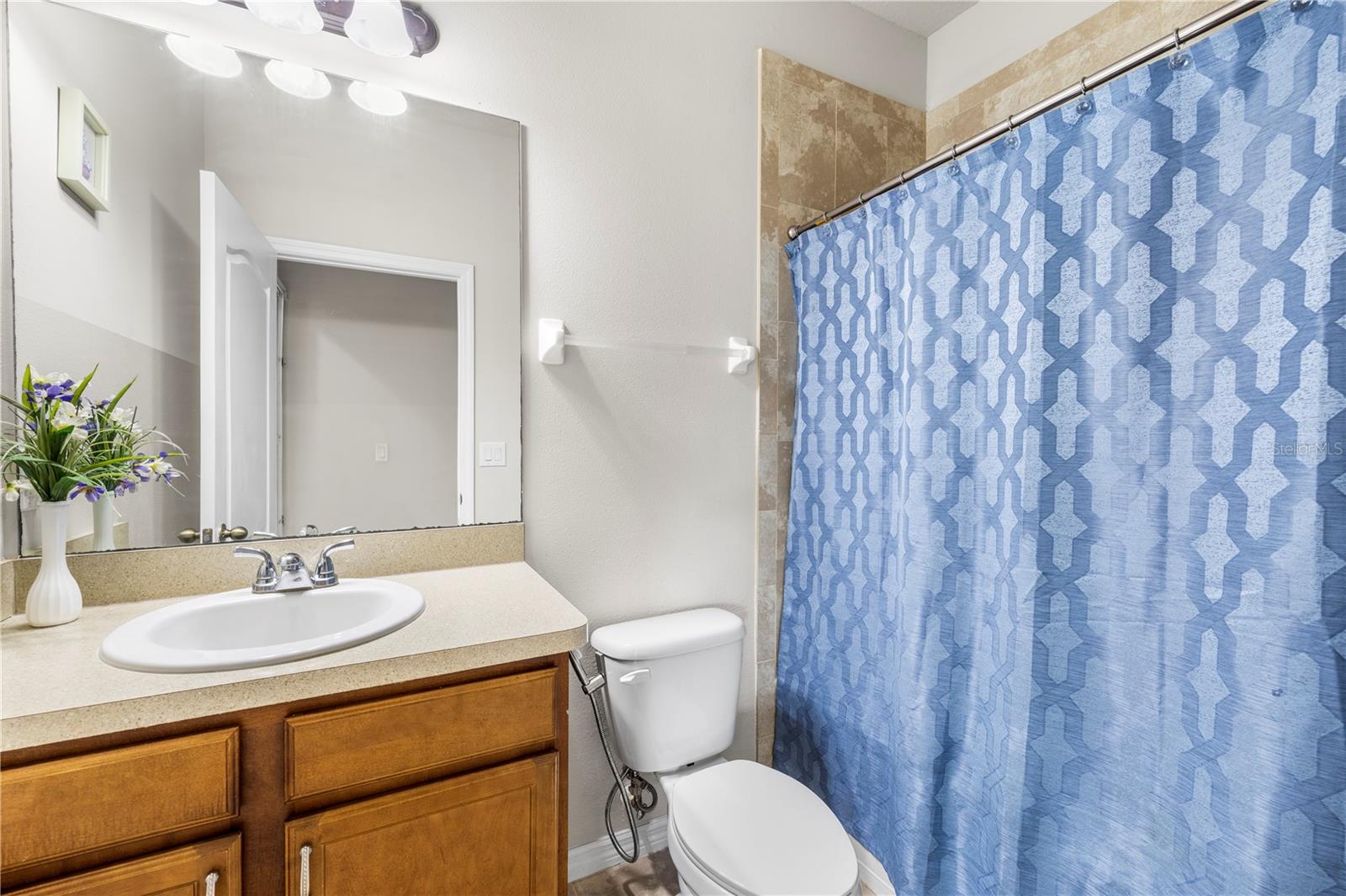 WALDEN POINTE - Residential