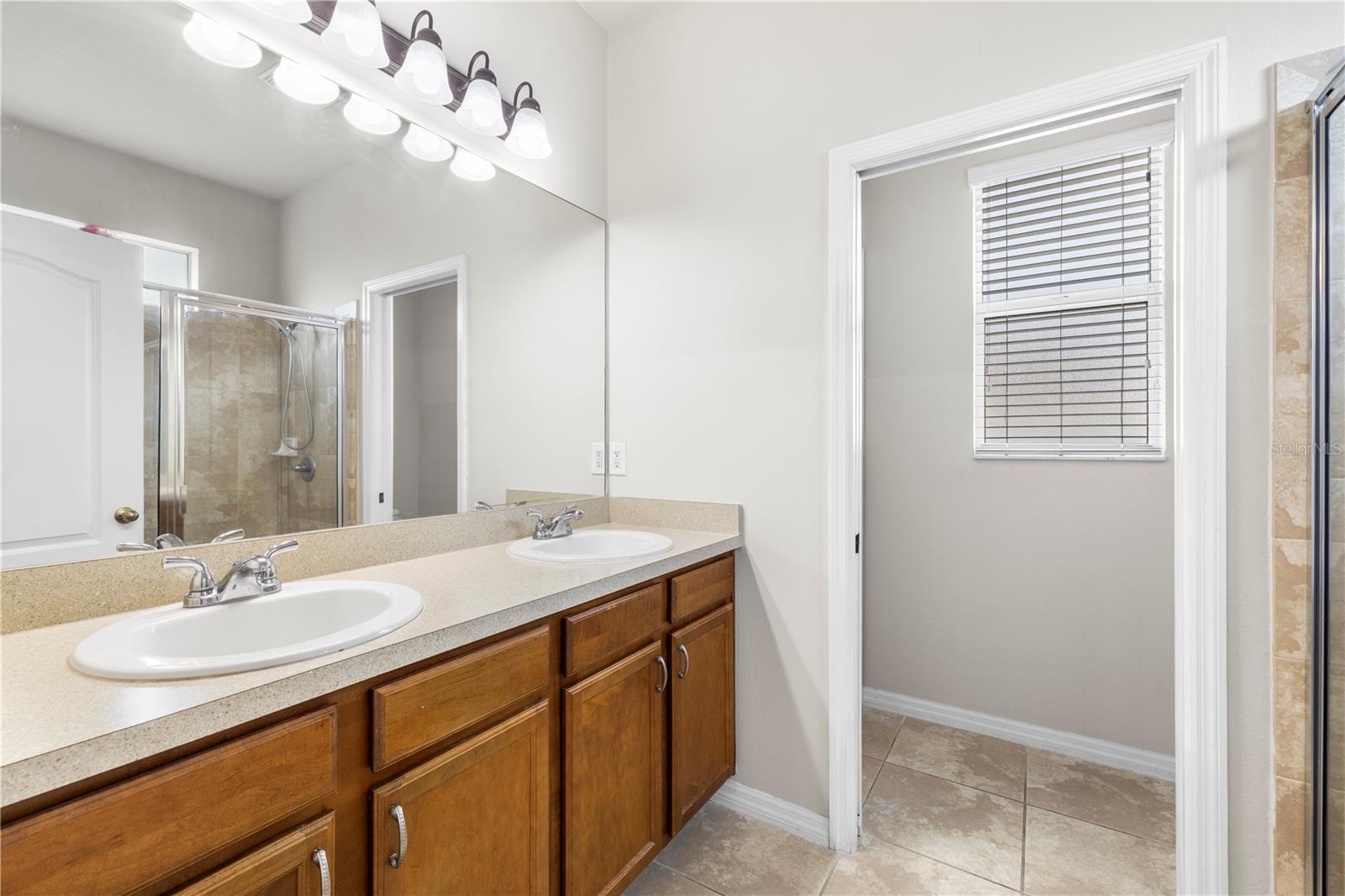 WALDEN POINTE - Residential