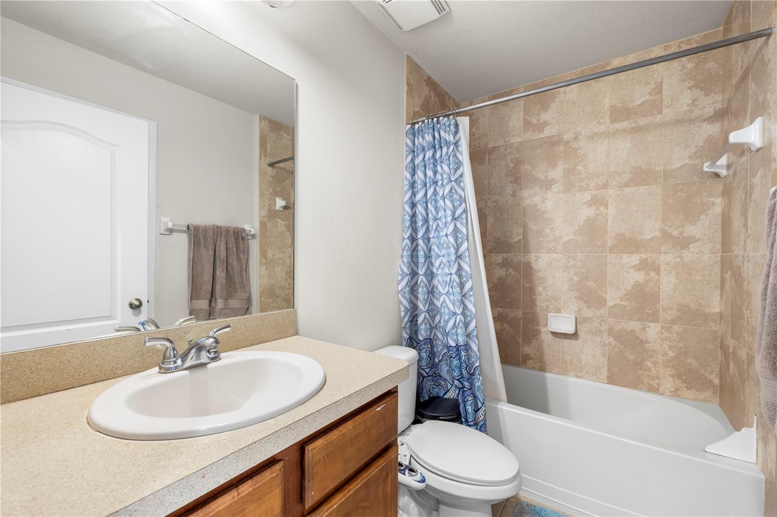 WALDEN POINTE - Residential