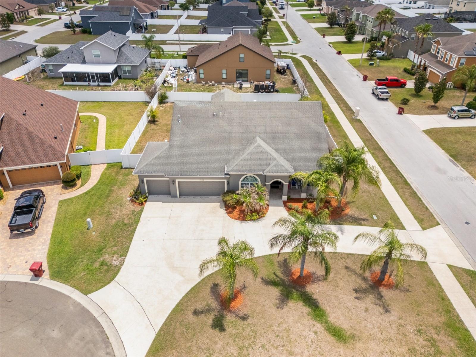 WALDEN POINTE - Residential