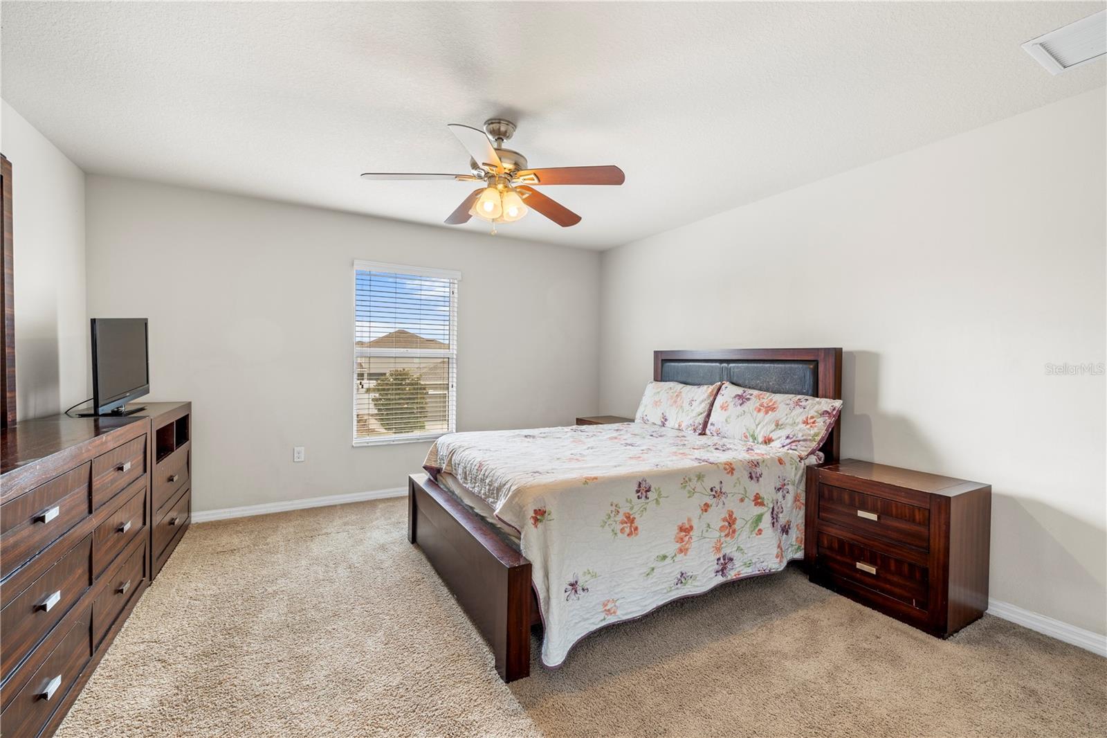 WALDEN POINTE - Residential