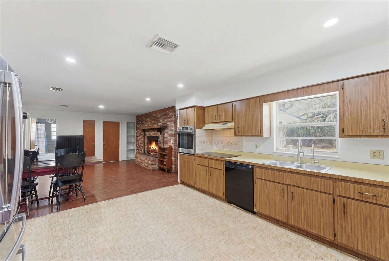 BELLEVIEW SEC 30 - Residential