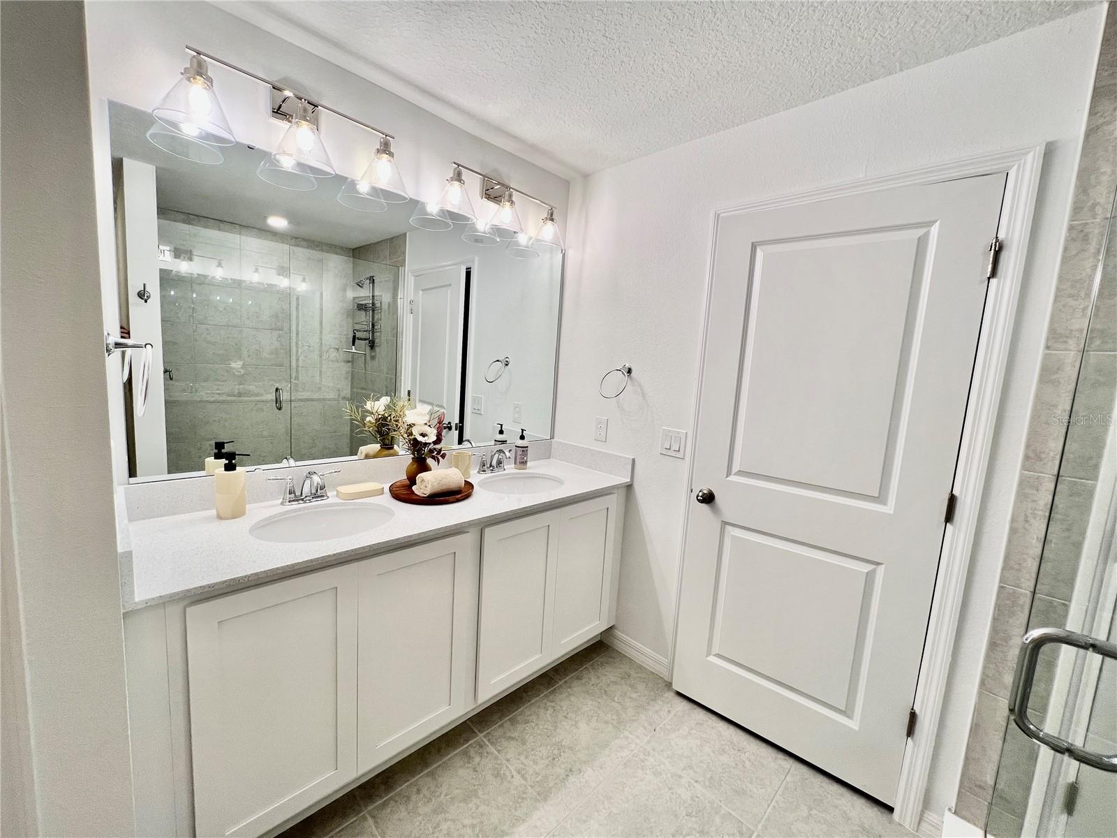 FESTIVAL PH 5 - Residential