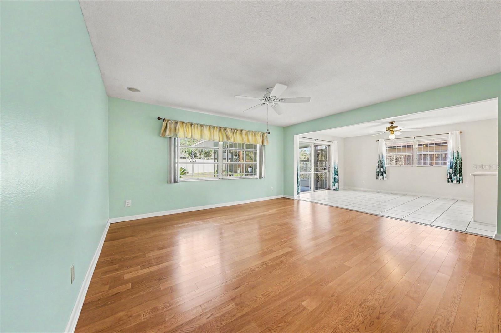 2511 EASTBROOK BOULEVARD