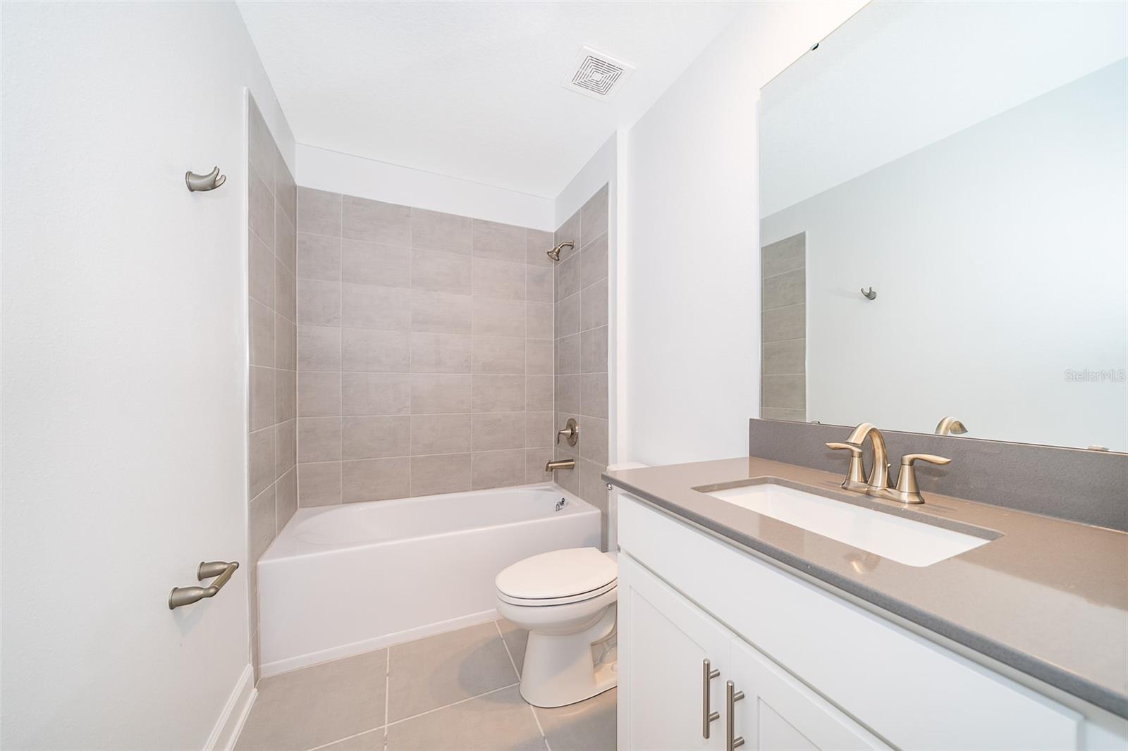 STOREY PARK - Residential Lease