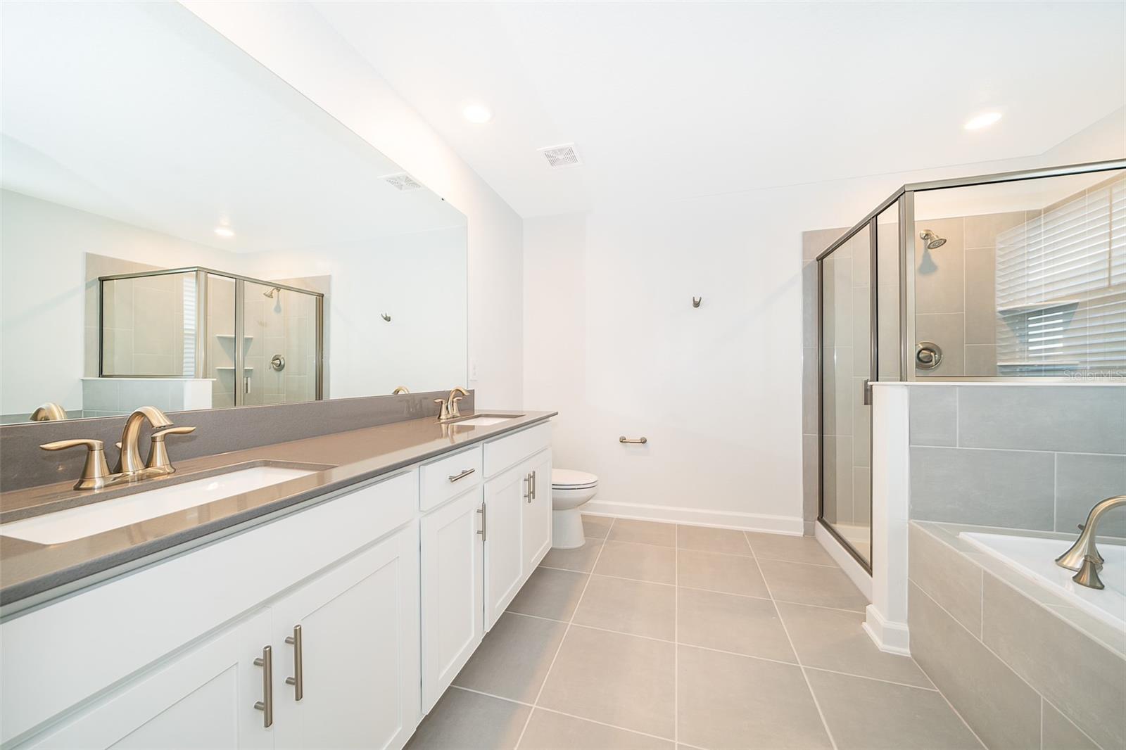 STOREY PARK - Residential Lease
