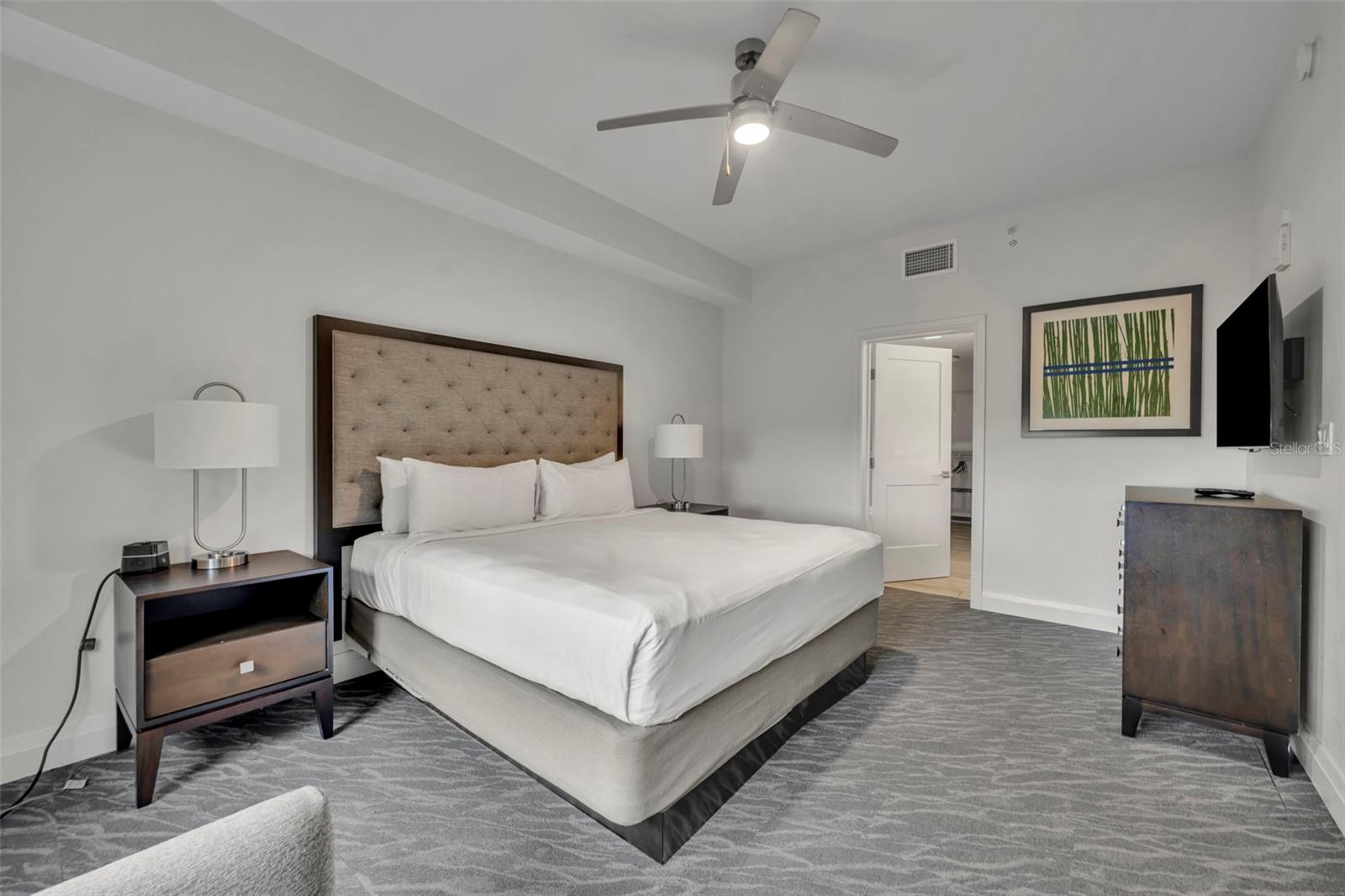 GROVE RESORT AND SPA HOTEL CONDOMINIUM - Residential