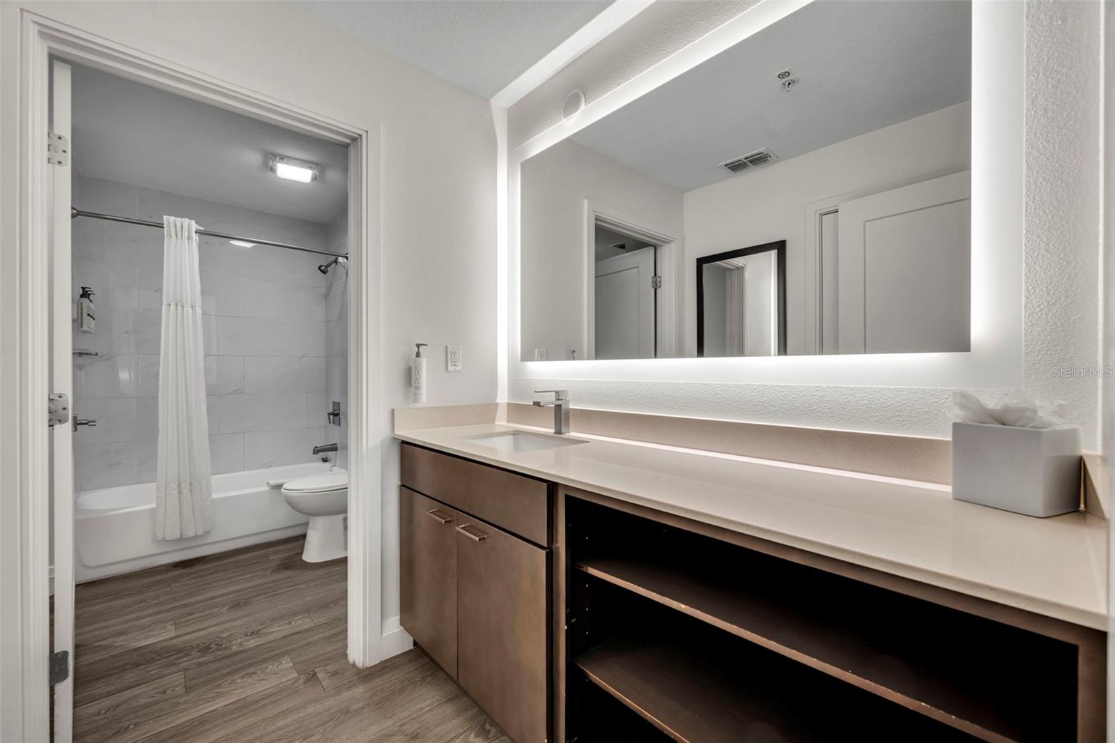 GROVE RESORT AND SPA HOTEL CONDOMINIUM - Residential