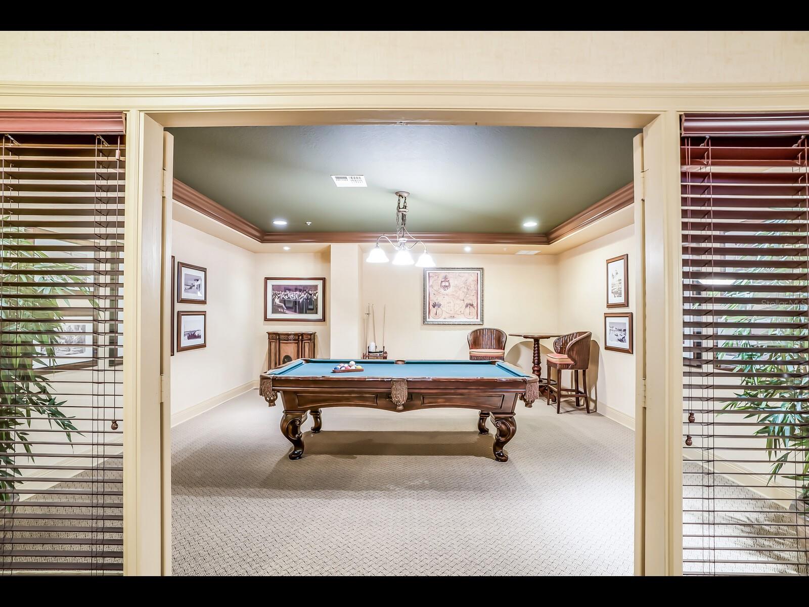 BROADWAY PROMENADE - Residential