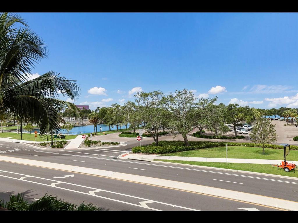Photo of 1064 N Tamiami Trail #1219, Sarasota, FL 34236 (MLS # O6307250)