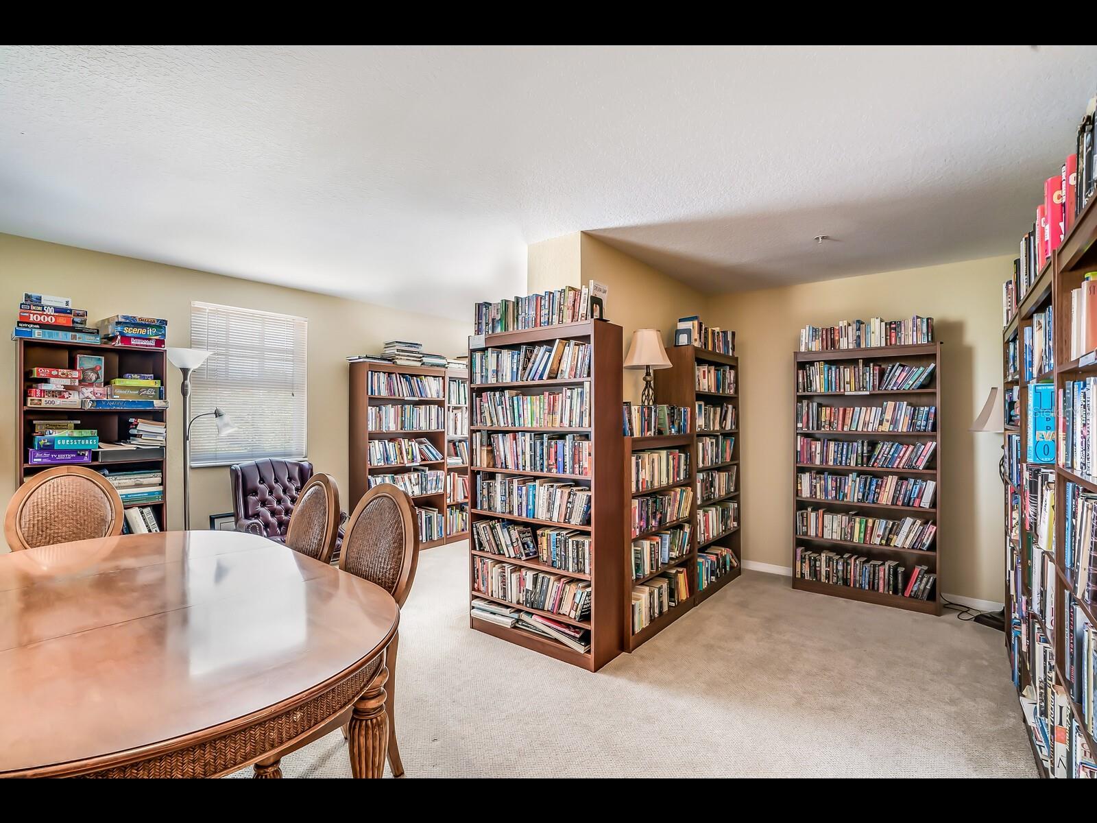 BROADWAY PROMENADE - Residential