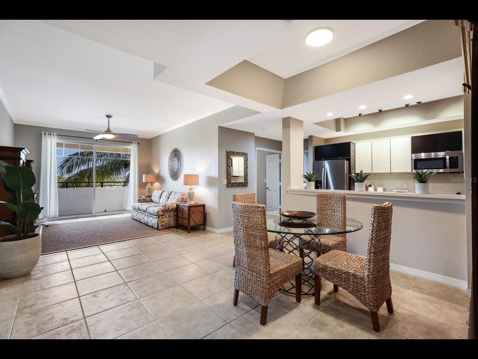 1064 N TAMIAMI TRAIL 1219