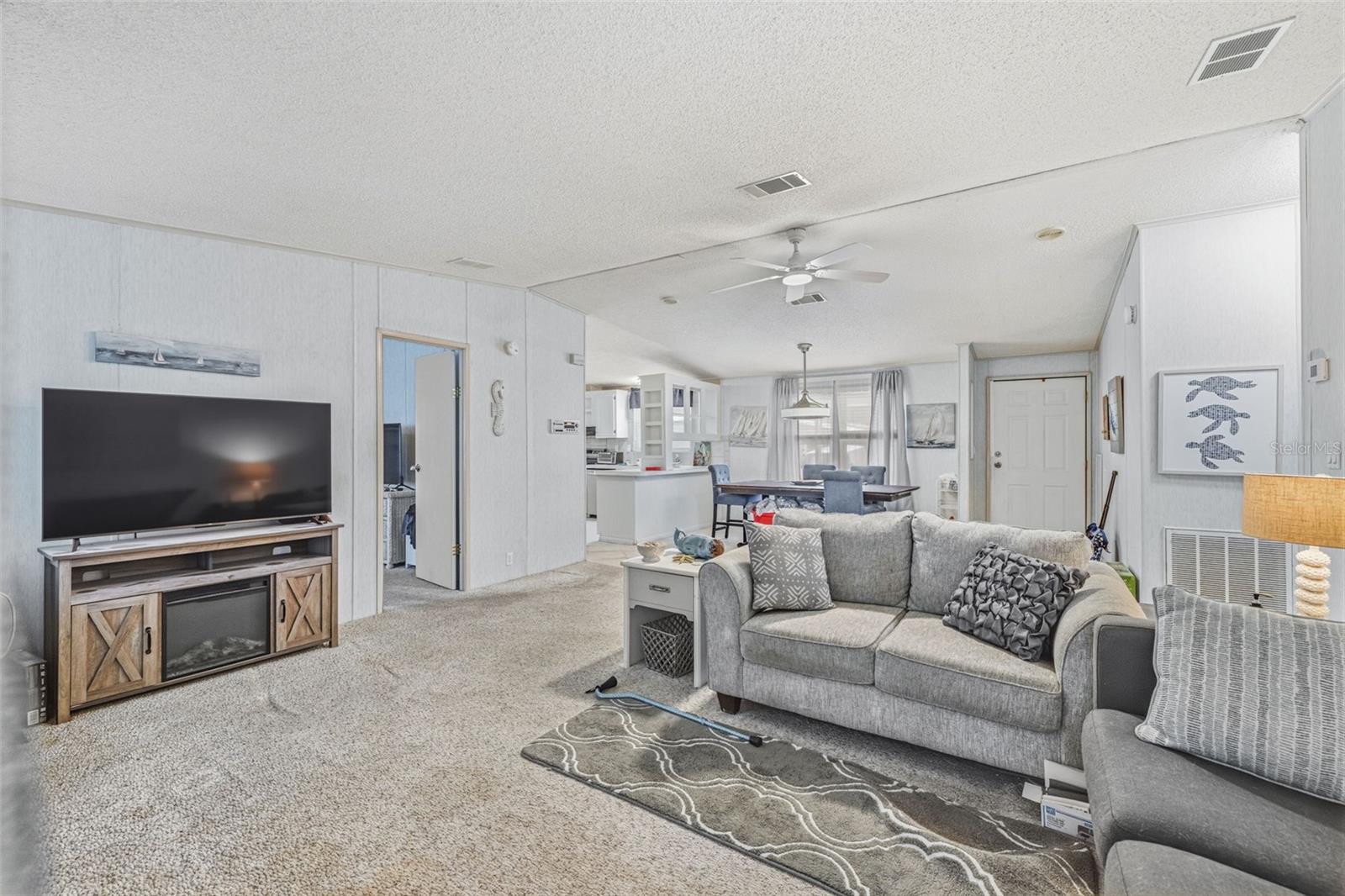 TIMBER LAKE ESTATES - Residential
