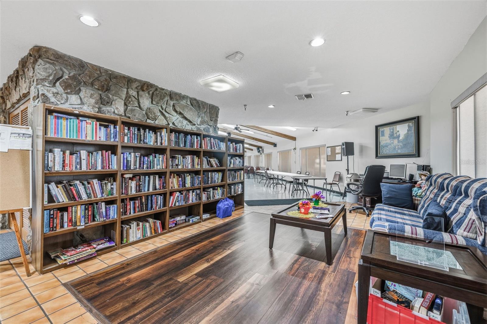TIMBER LAKE ESTATES - Residential