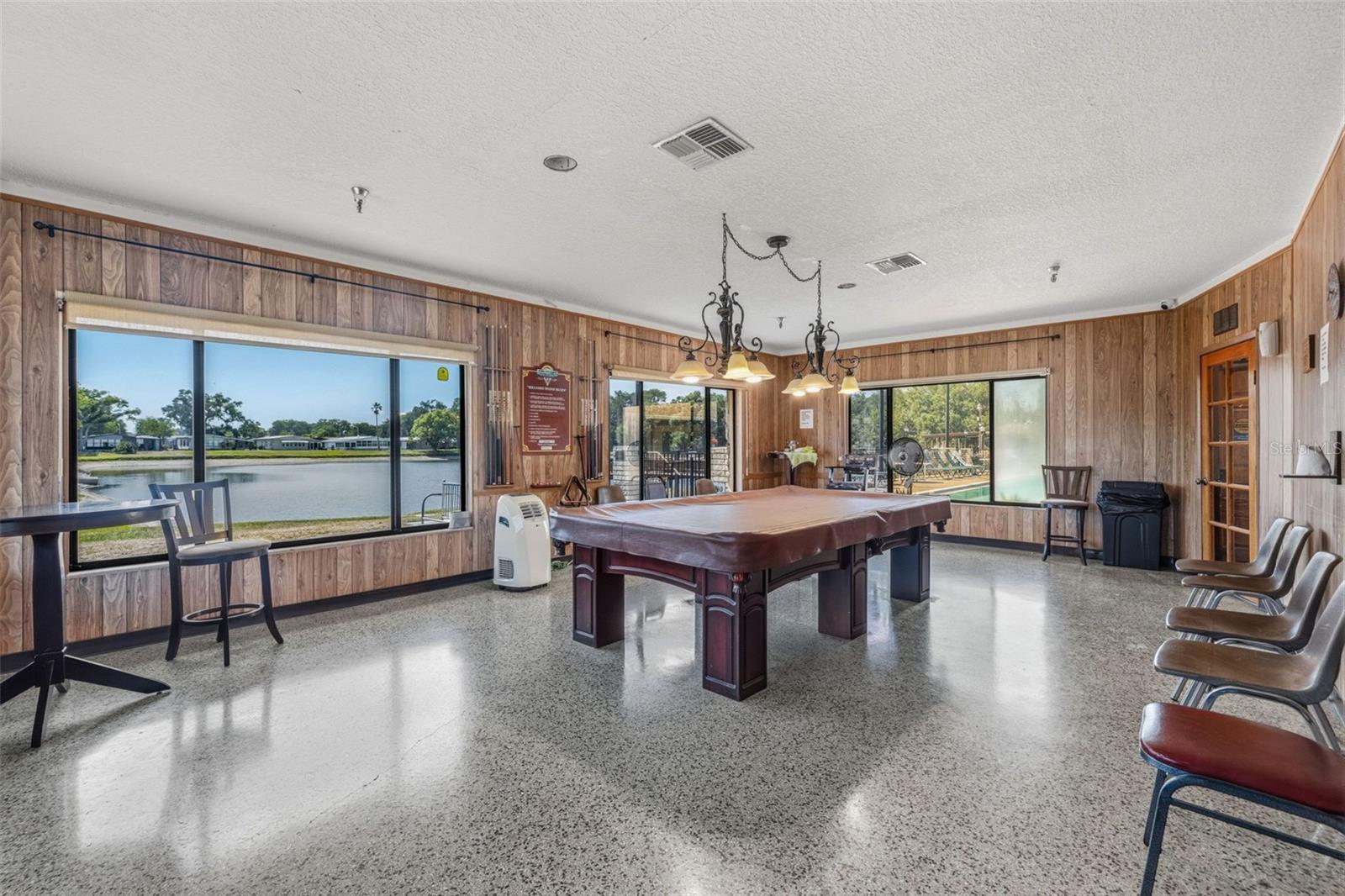 TIMBER LAKE ESTATES - Residential