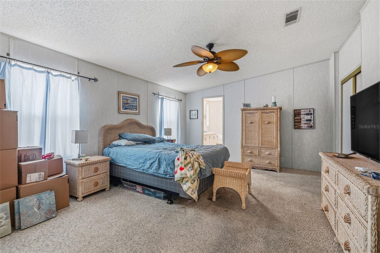 TIMBER LAKE ESTATES - Residential