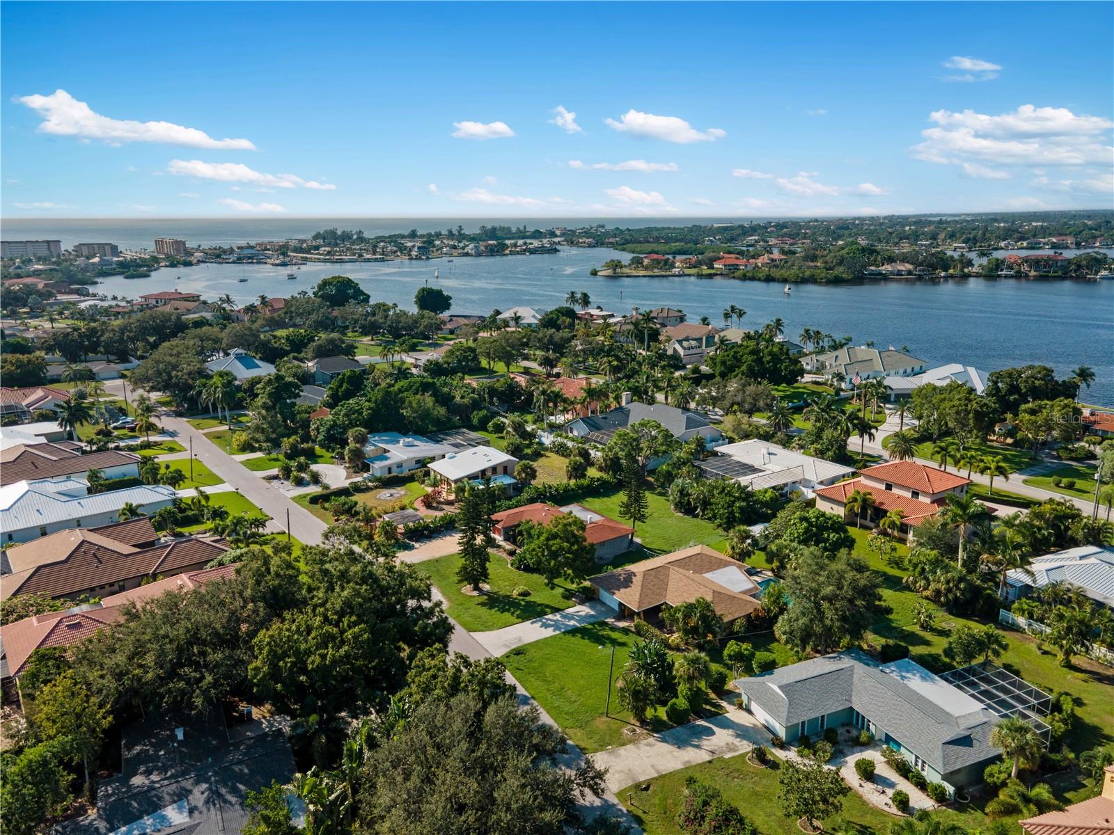 BAYSHORE ESTATES - Residential