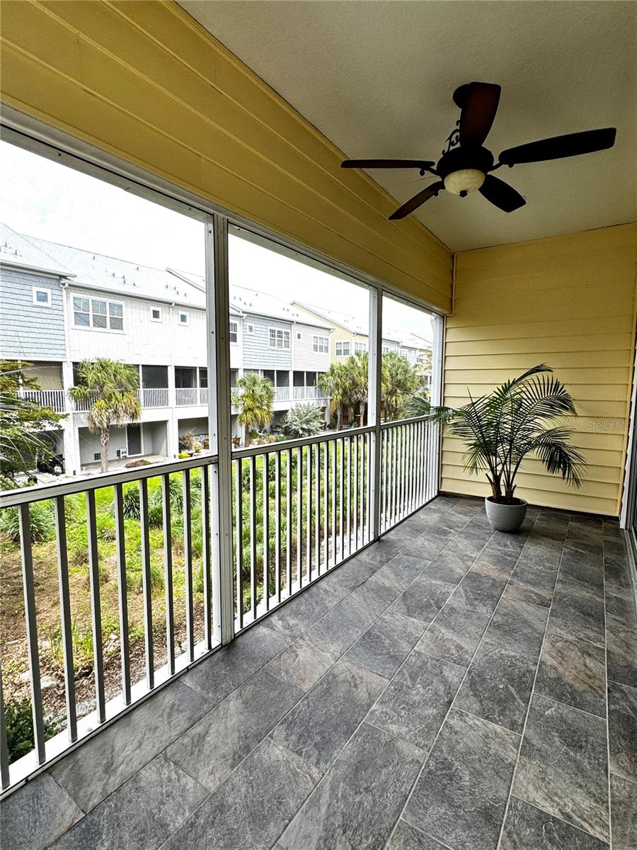 COVE AT LOGGERHEAD MARINA - Residential Lease