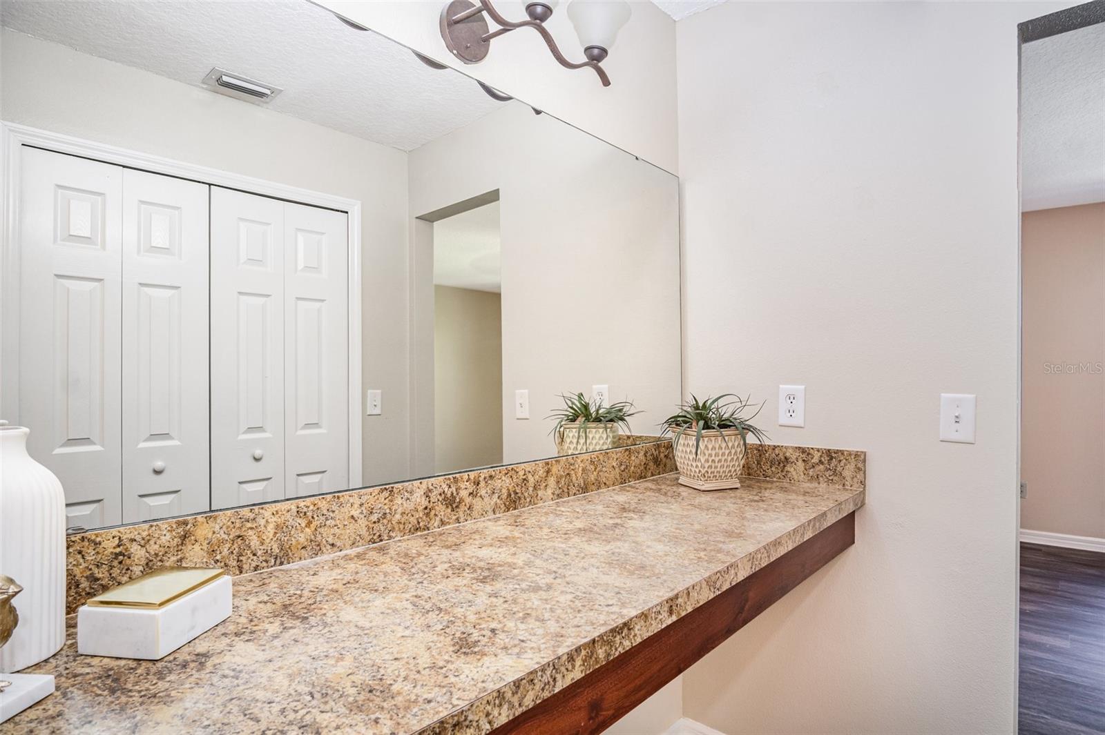 WRENWOOD CONDOMINIUM - Residential