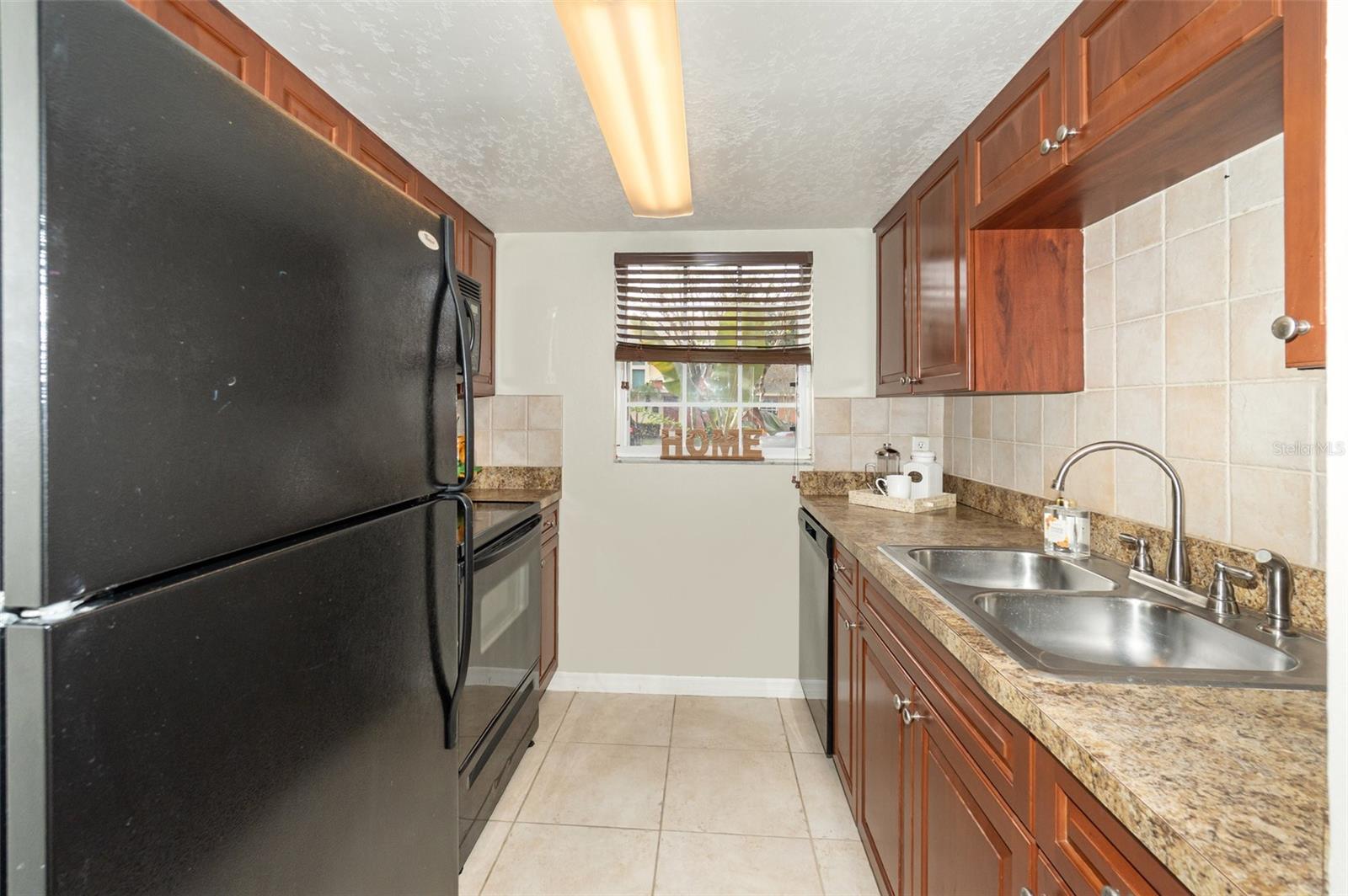 WRENWOOD CONDOMINIUM - Residential