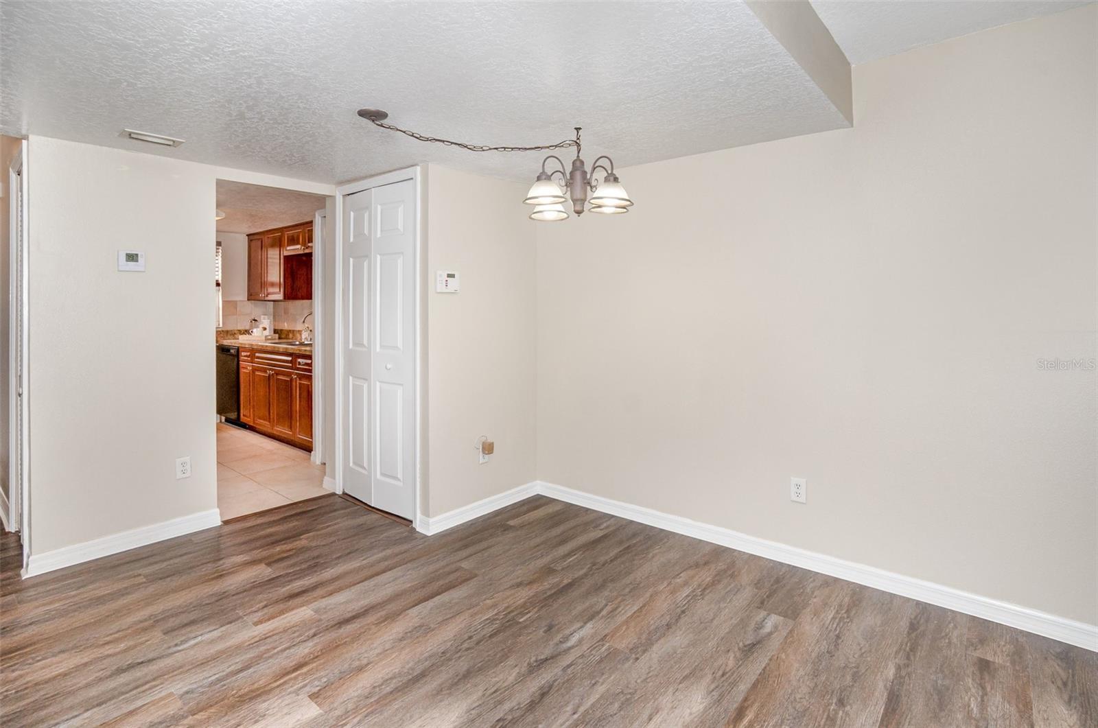 WRENWOOD CONDOMINIUM - Residential