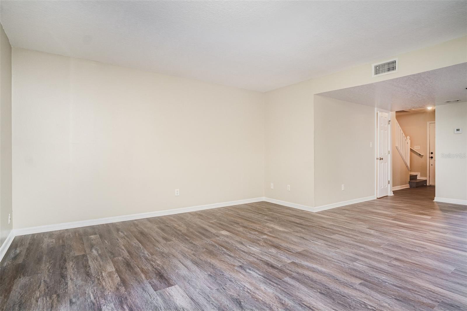 WRENWOOD CONDOMINIUM - Residential