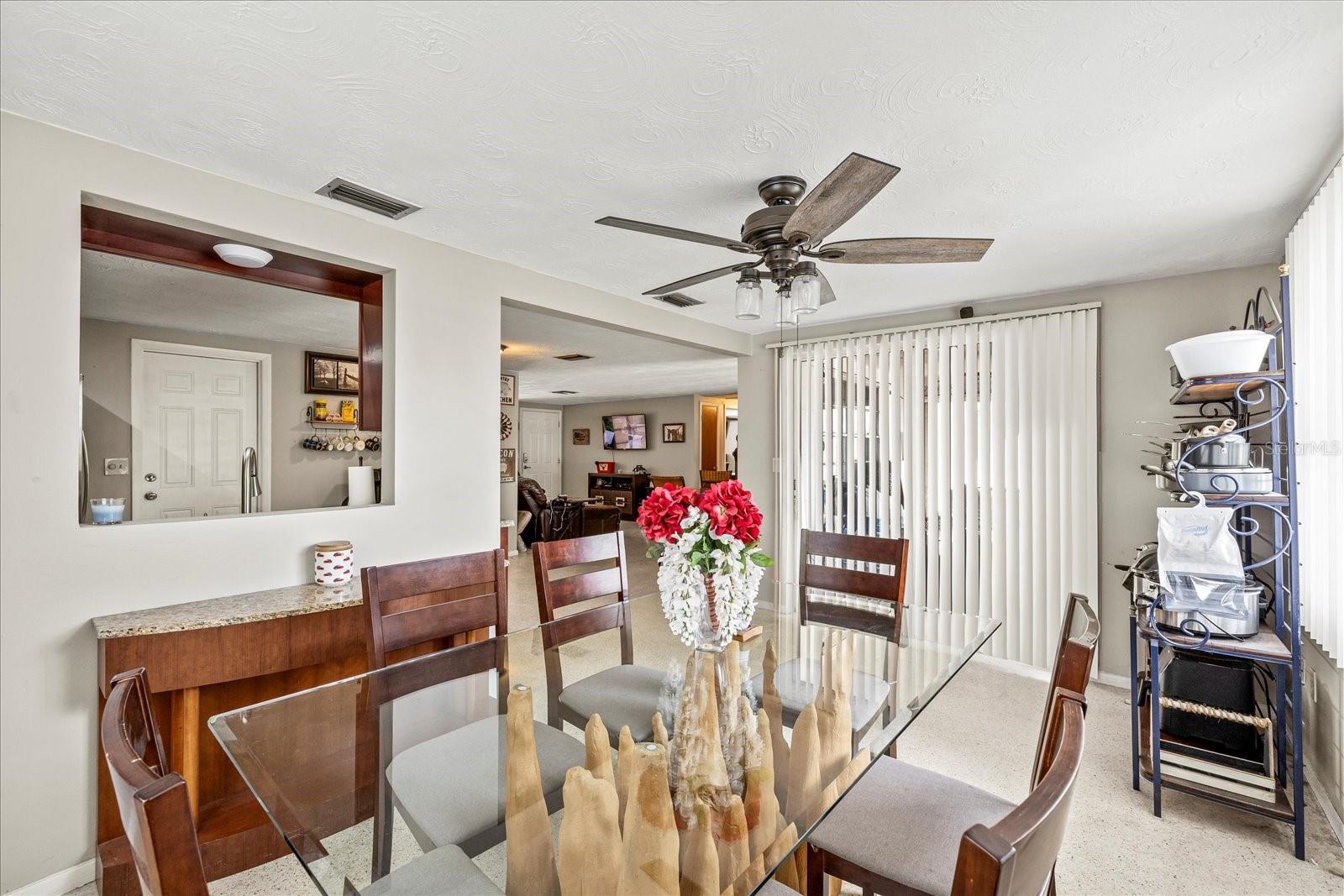 ALOHA GARDENS - Residential