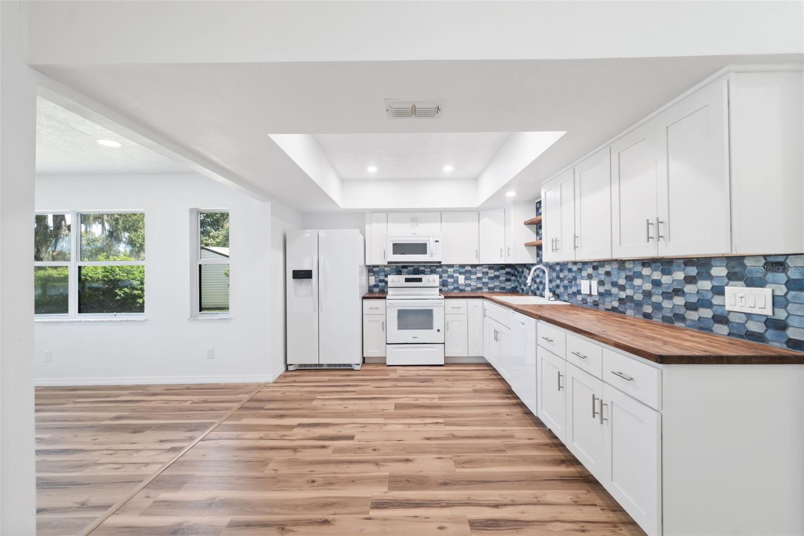 LOCKSHIRE PARK REP - Residential