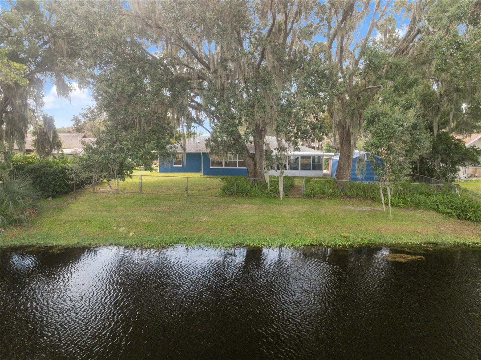 LOCKSHIRE PARK REP - Residential