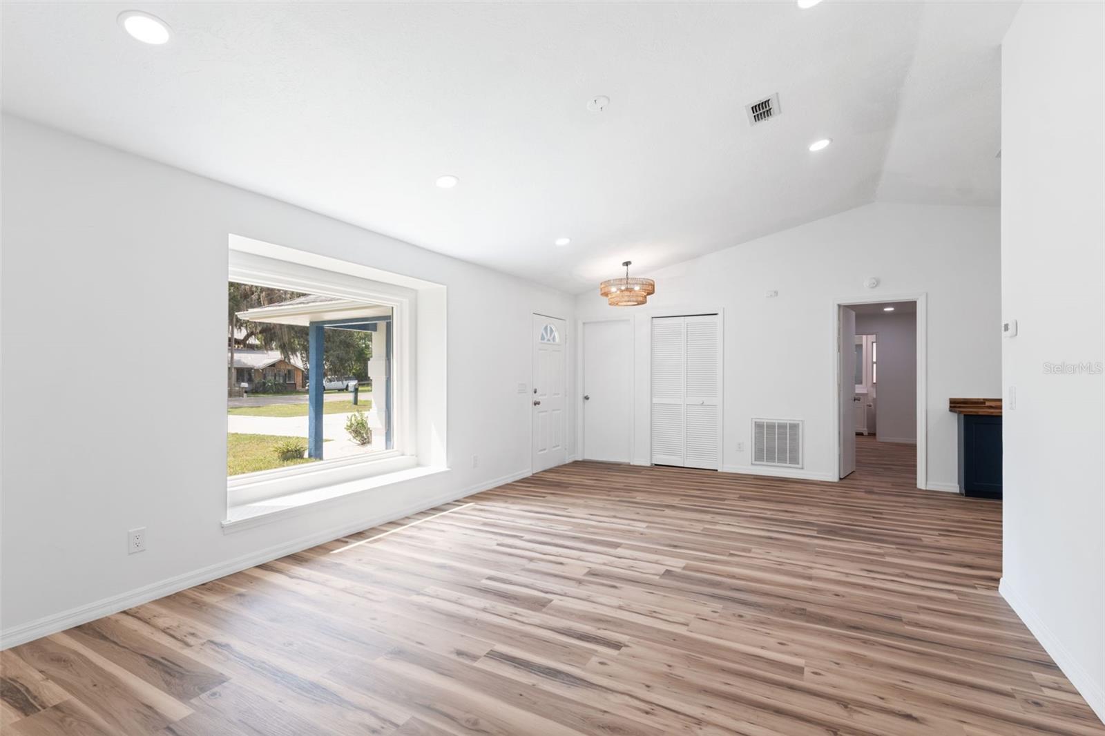 LOCKSHIRE PARK REP - Residential