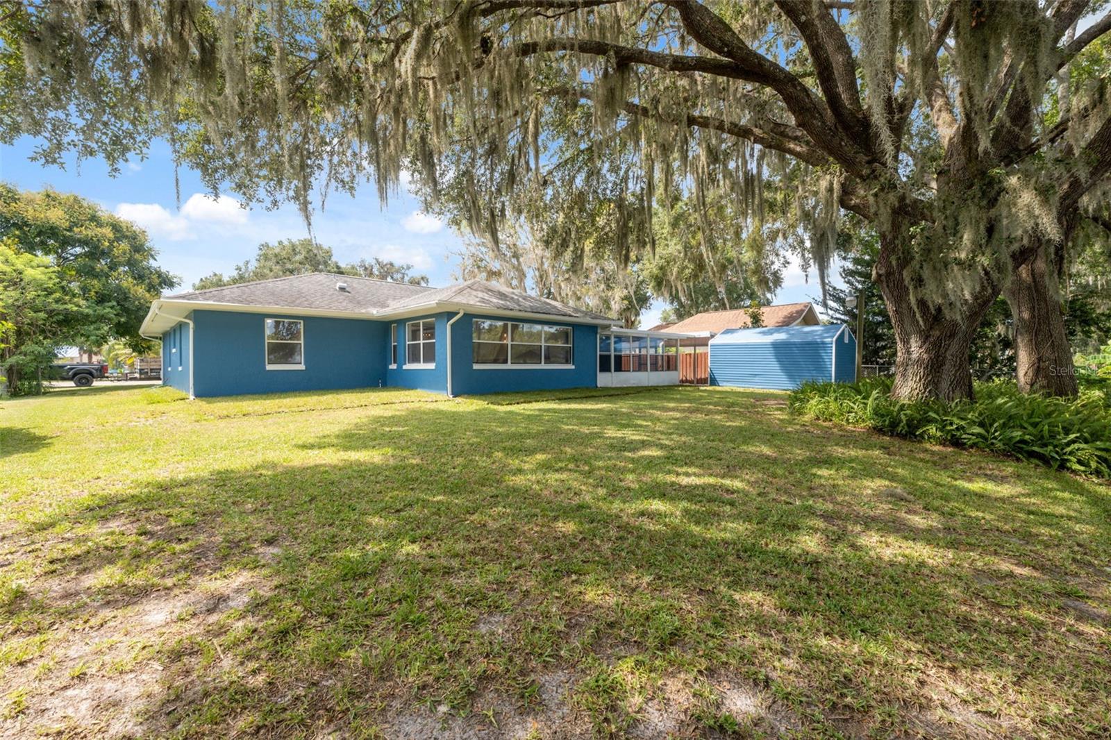 LOCKSHIRE PARK REP - Residential
