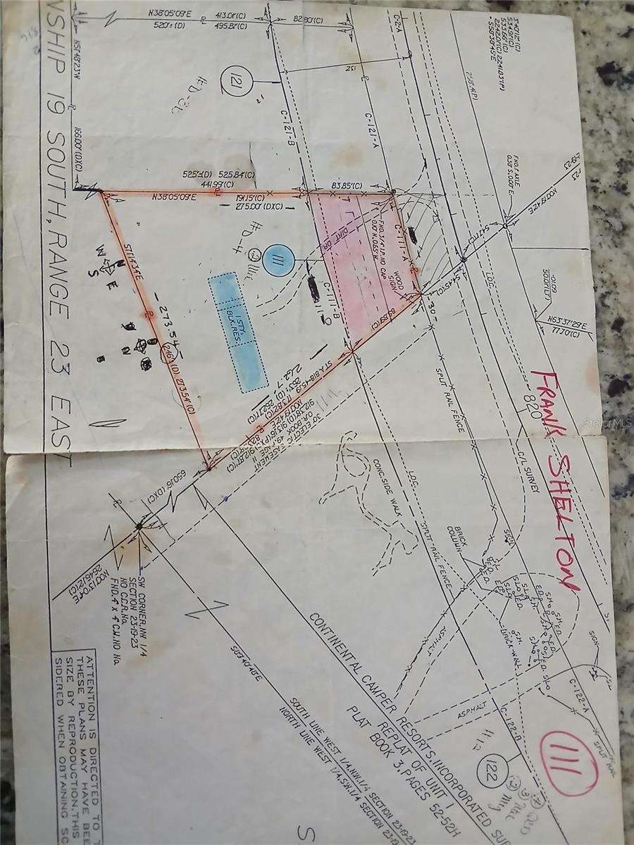 Main image without alt text