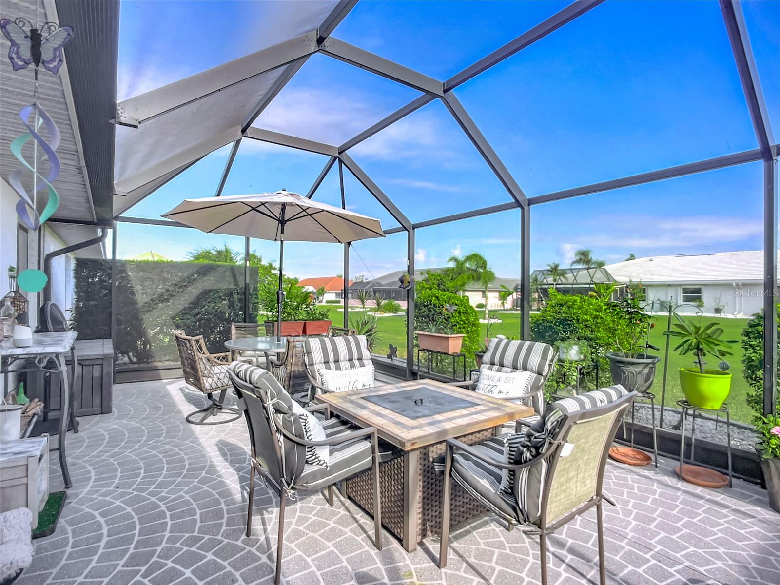 SUN CITY CENTER UNIT 40 - Residential