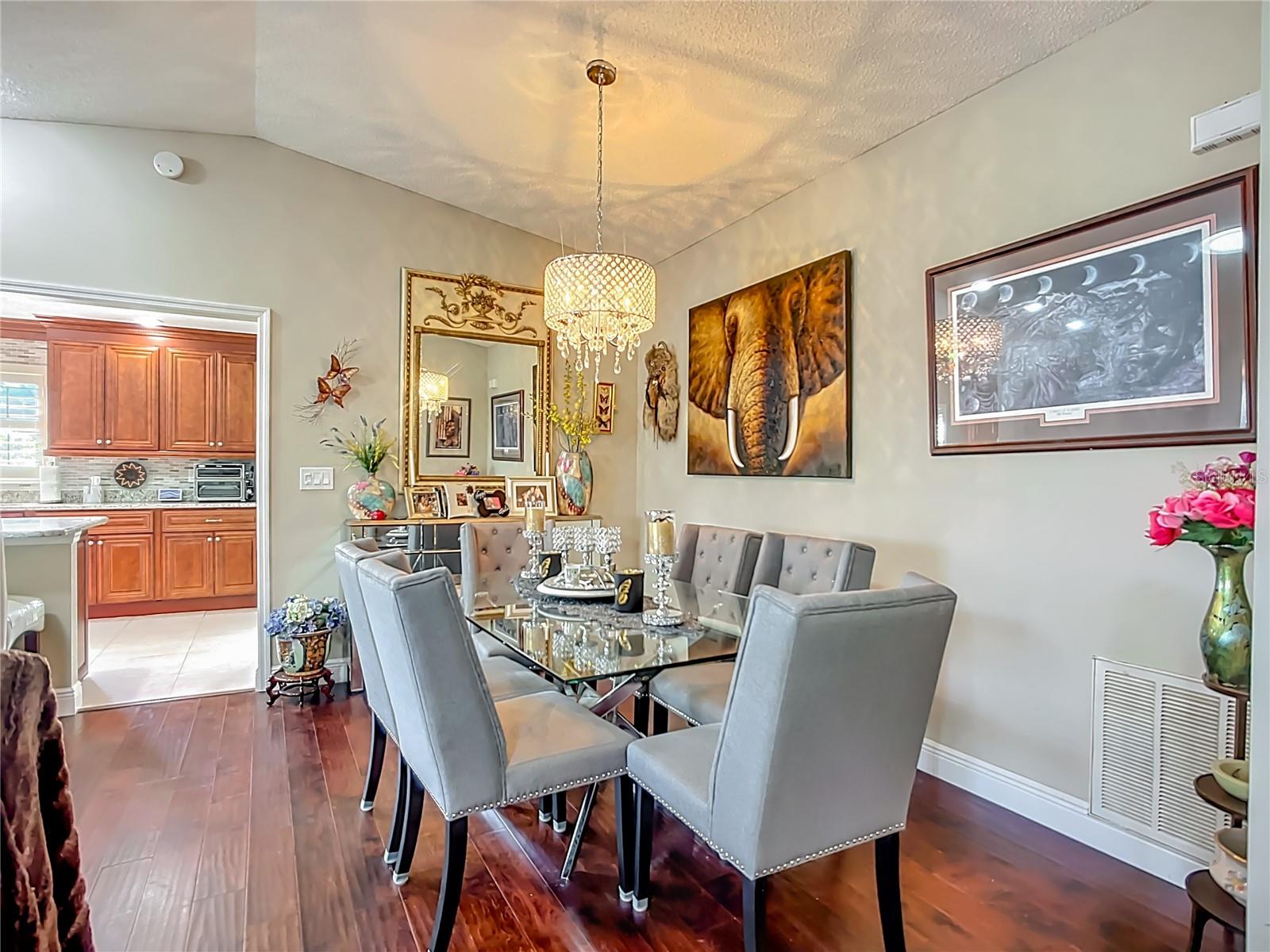 SUN CITY CENTER UNIT 40 - Residential