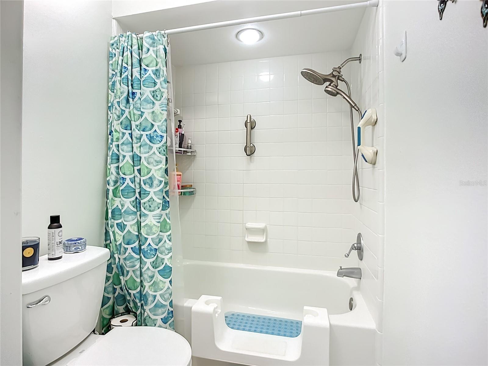 SUN CITY CENTER UNIT 40 - Residential