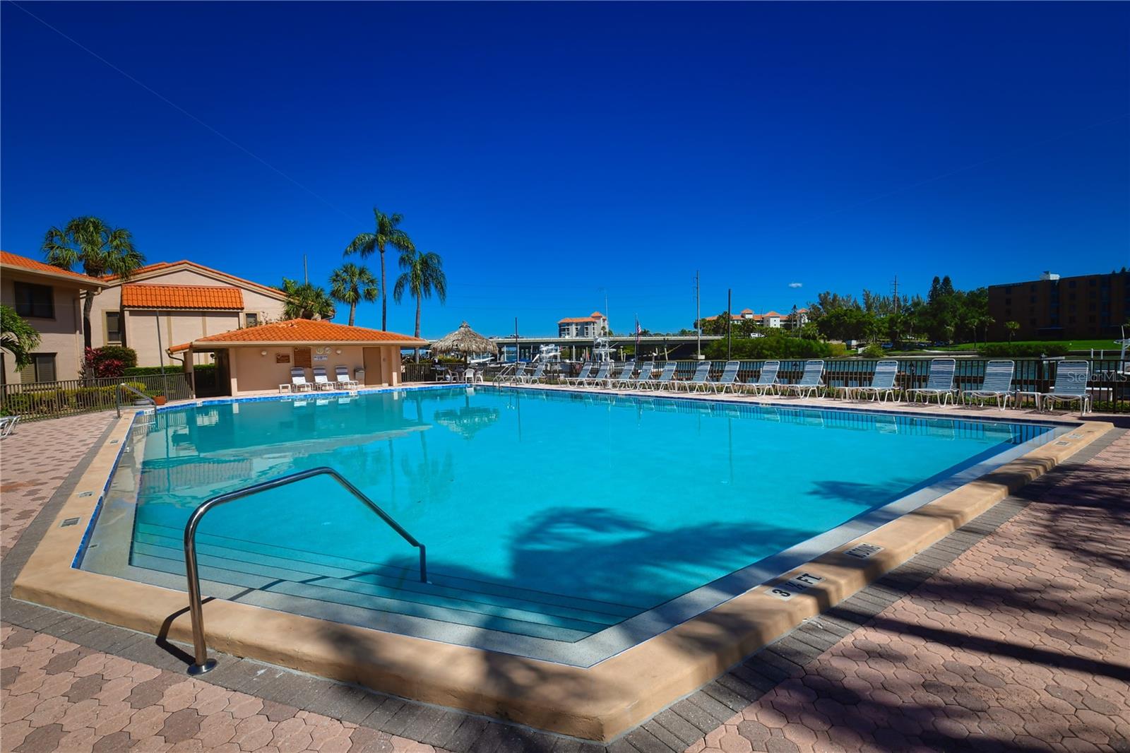 VILLAS ON POINT BRITTANY CONDO - Residential Lease