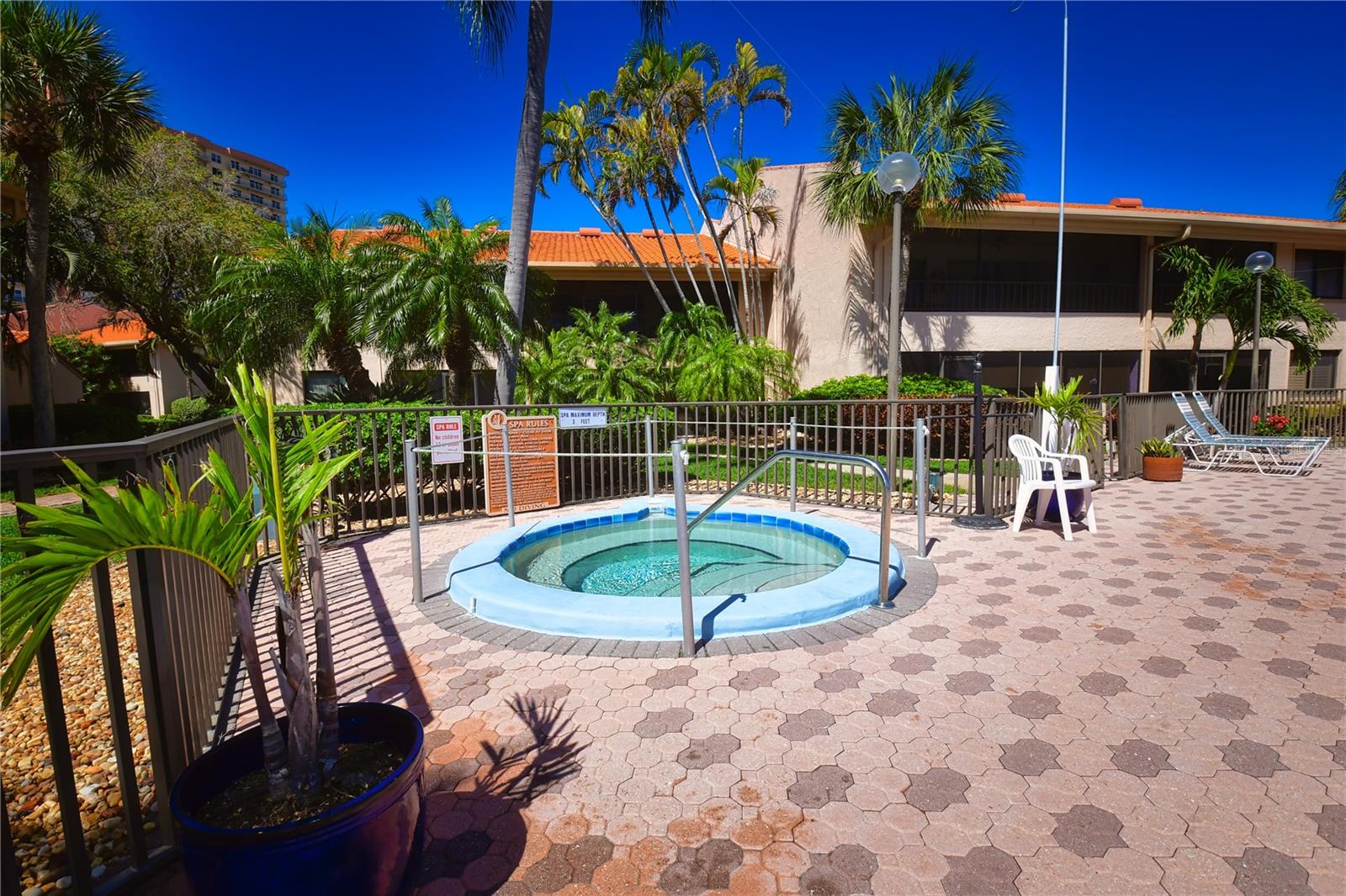 VILLAS ON POINT BRITTANY CONDO - Residential Lease