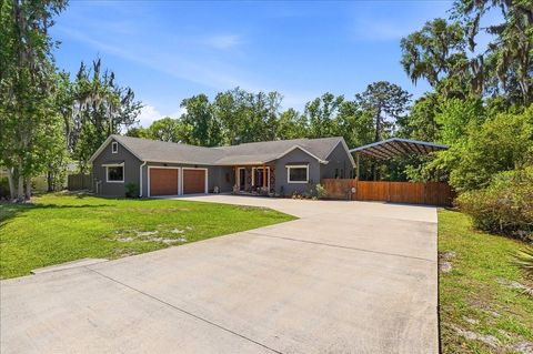 Photo of 6422 Forestwood Drive W, Lakeland, FL 33811 (MLS # P4938333)
