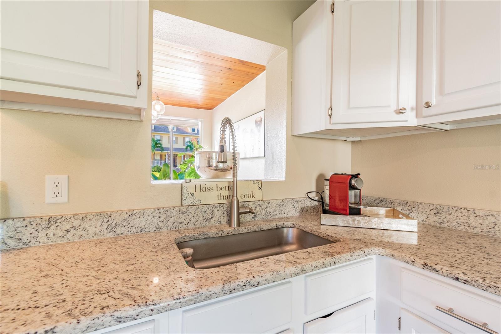 BAYHILL ESTATES - Residential Lease