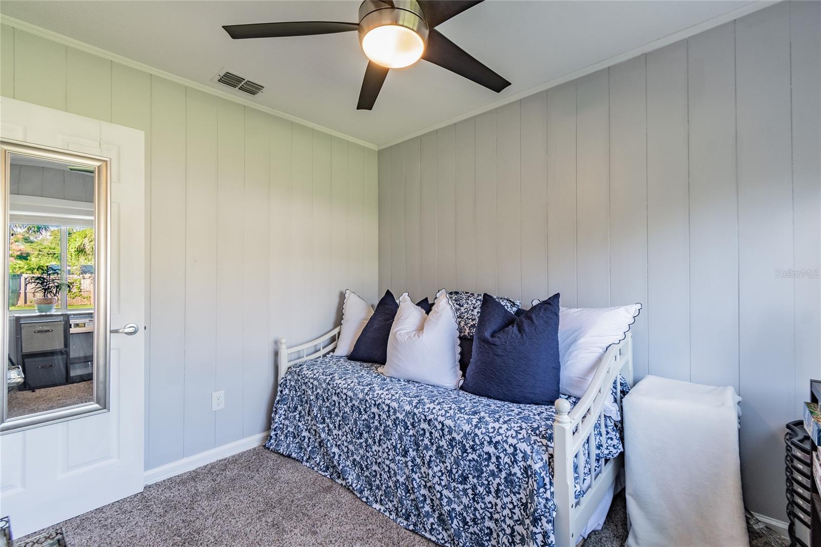 BAYHILL ESTATES - Residential Lease