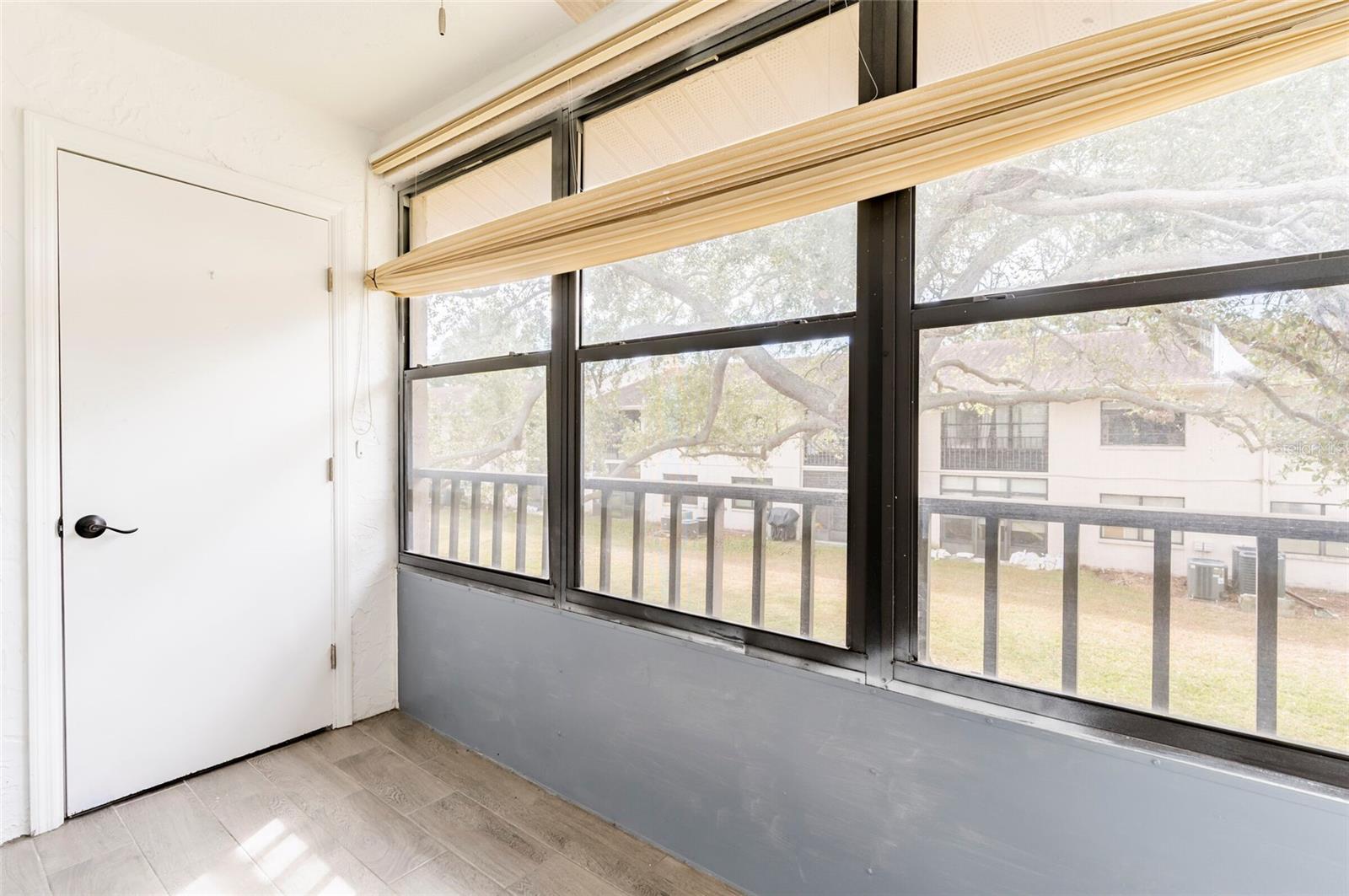 CHATEAUX VERSAILLES - Residential