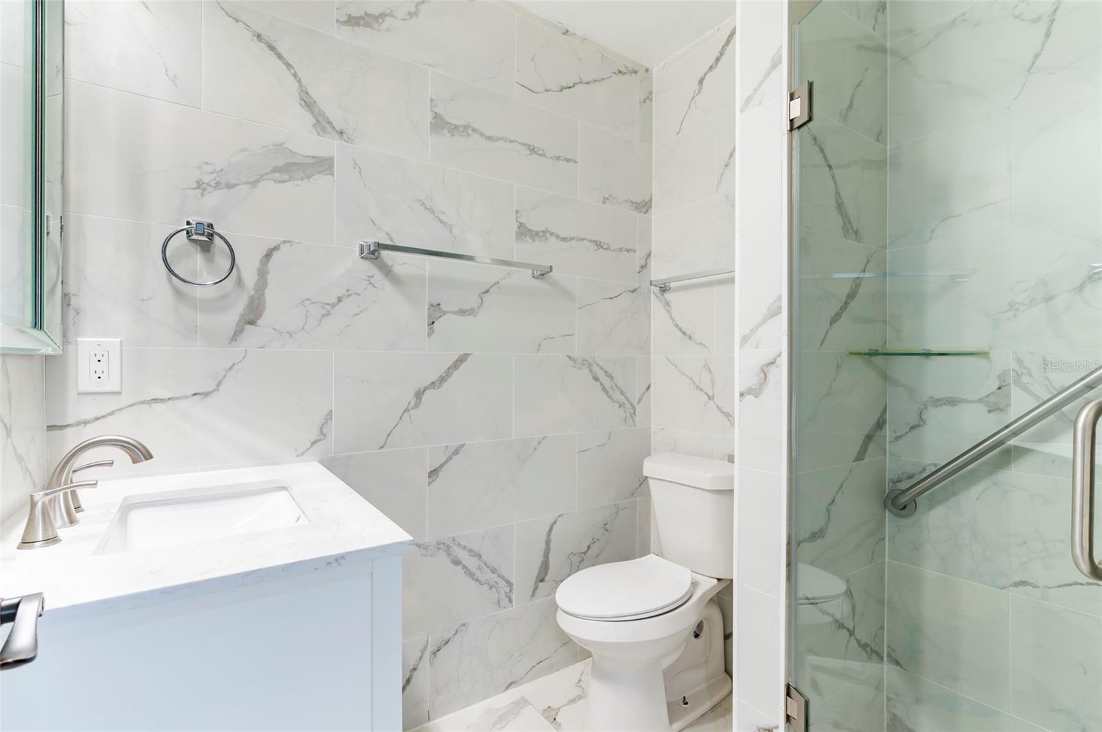 CHATEAUX VERSAILLES - Residential