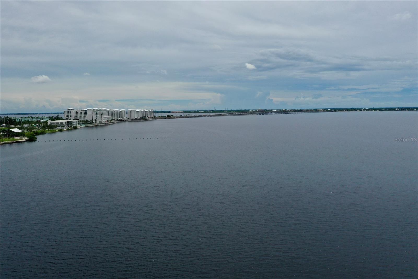 CHARLOTTE HARBOR - Land