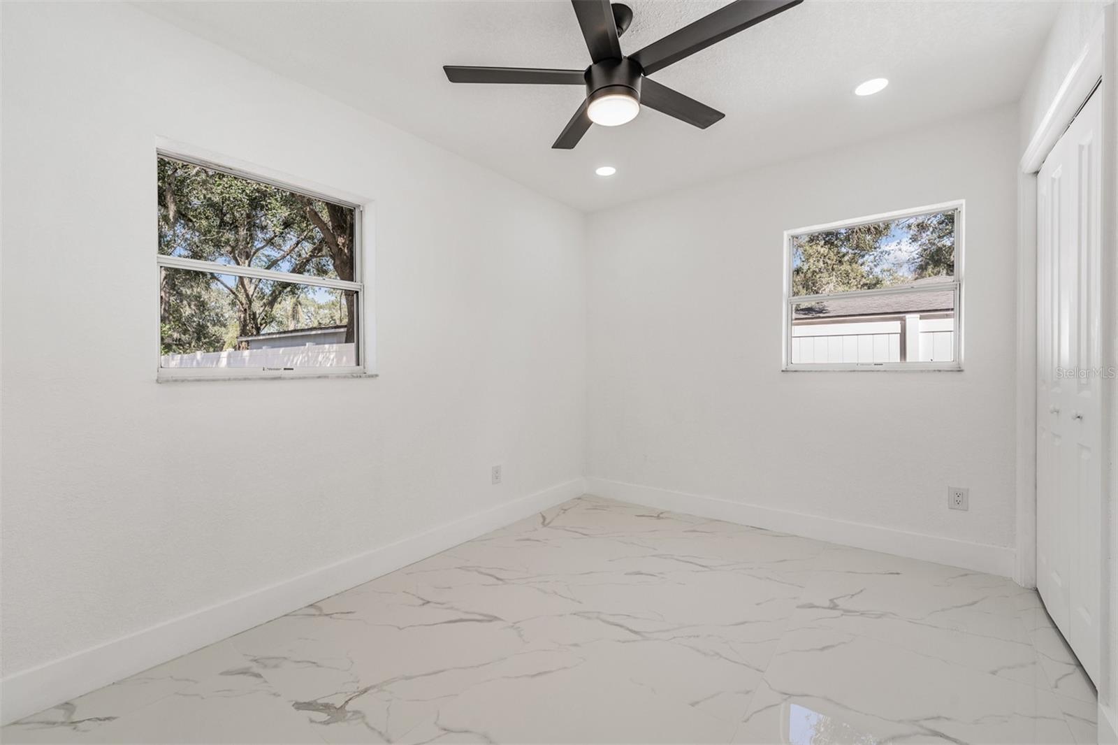 SAPPHIRE LAKE RANCHITOS - Residential