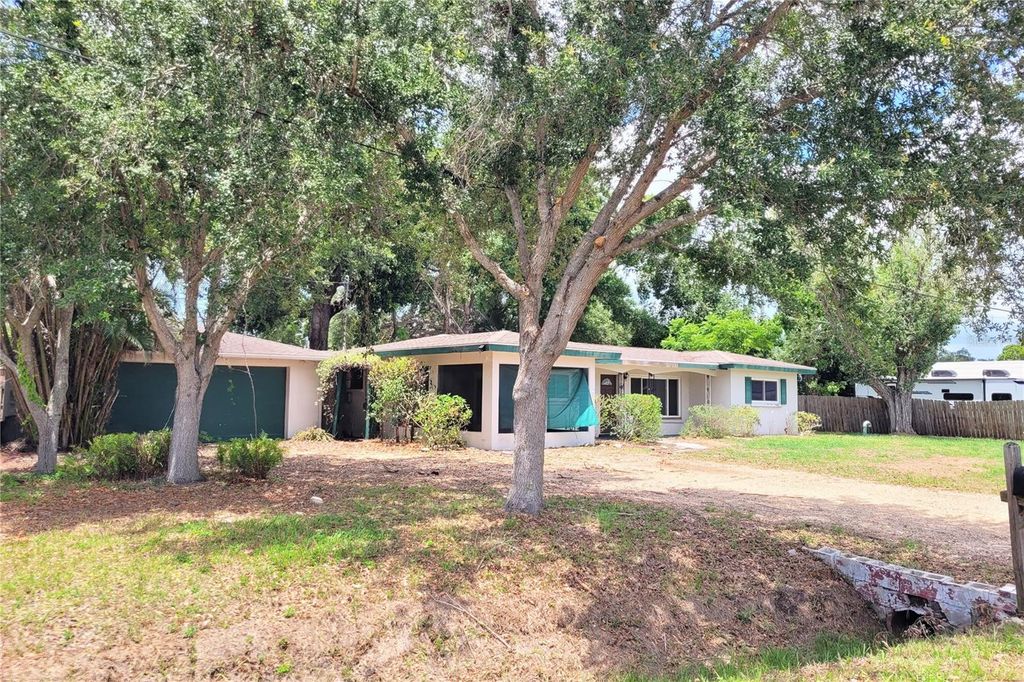 Photo of 2928 Betty Drive, Sarasota, FL 34232 (MLS # A4694782)