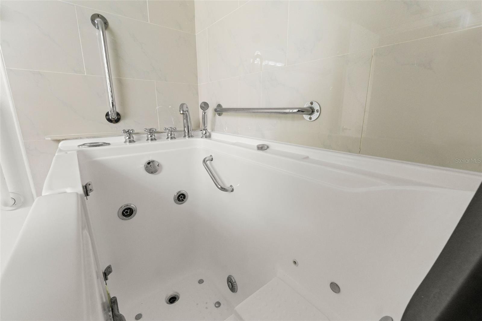 MAGNOLIA VALLEY - Residential