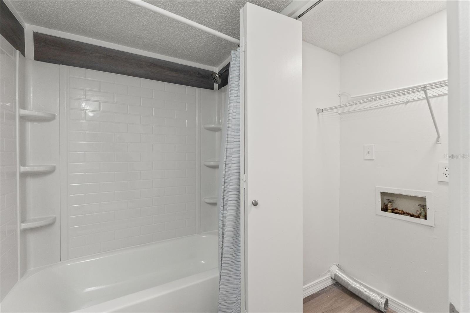 MAGNOLIA VALLEY - Residential