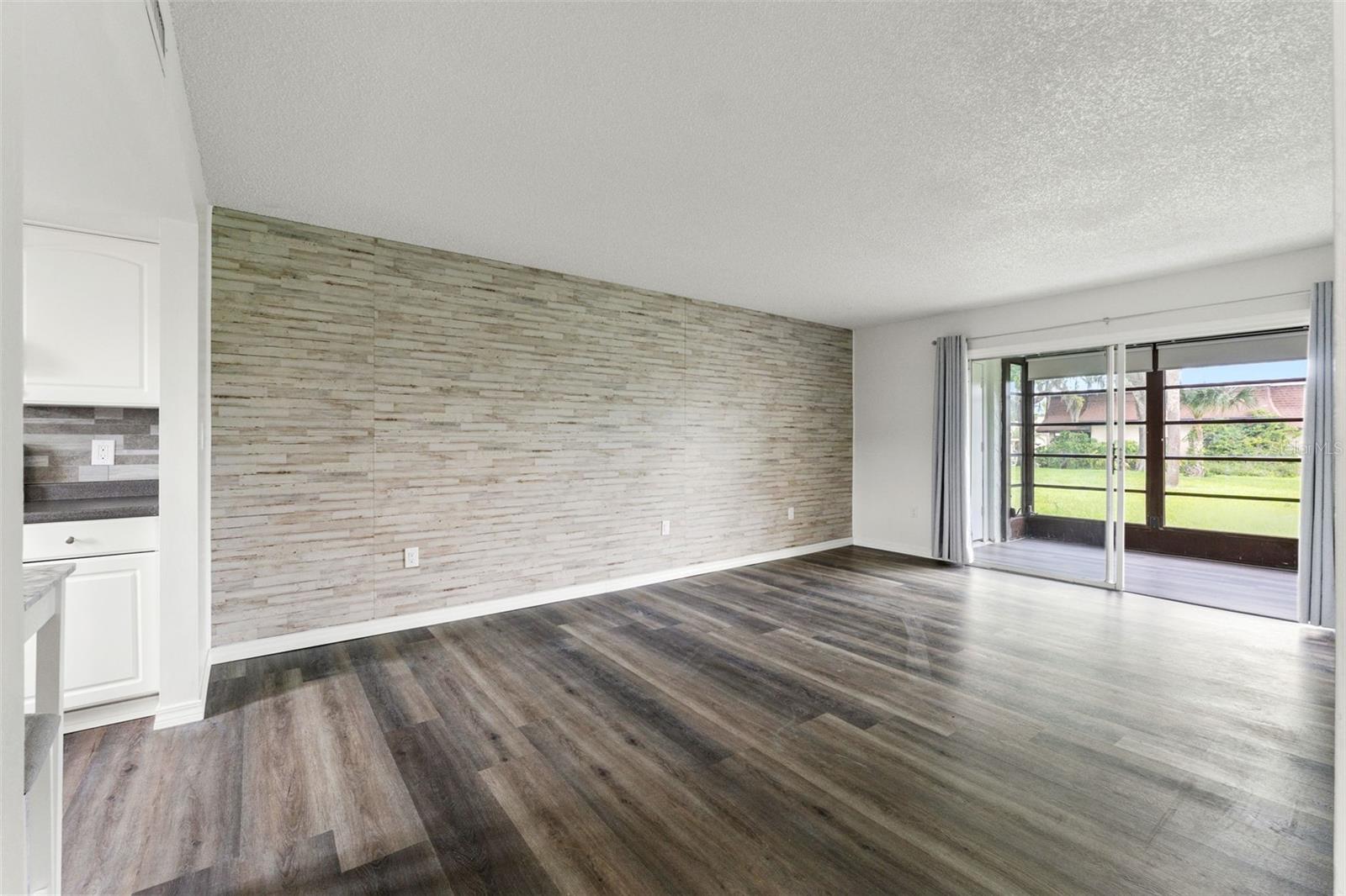 MAGNOLIA VALLEY - Residential