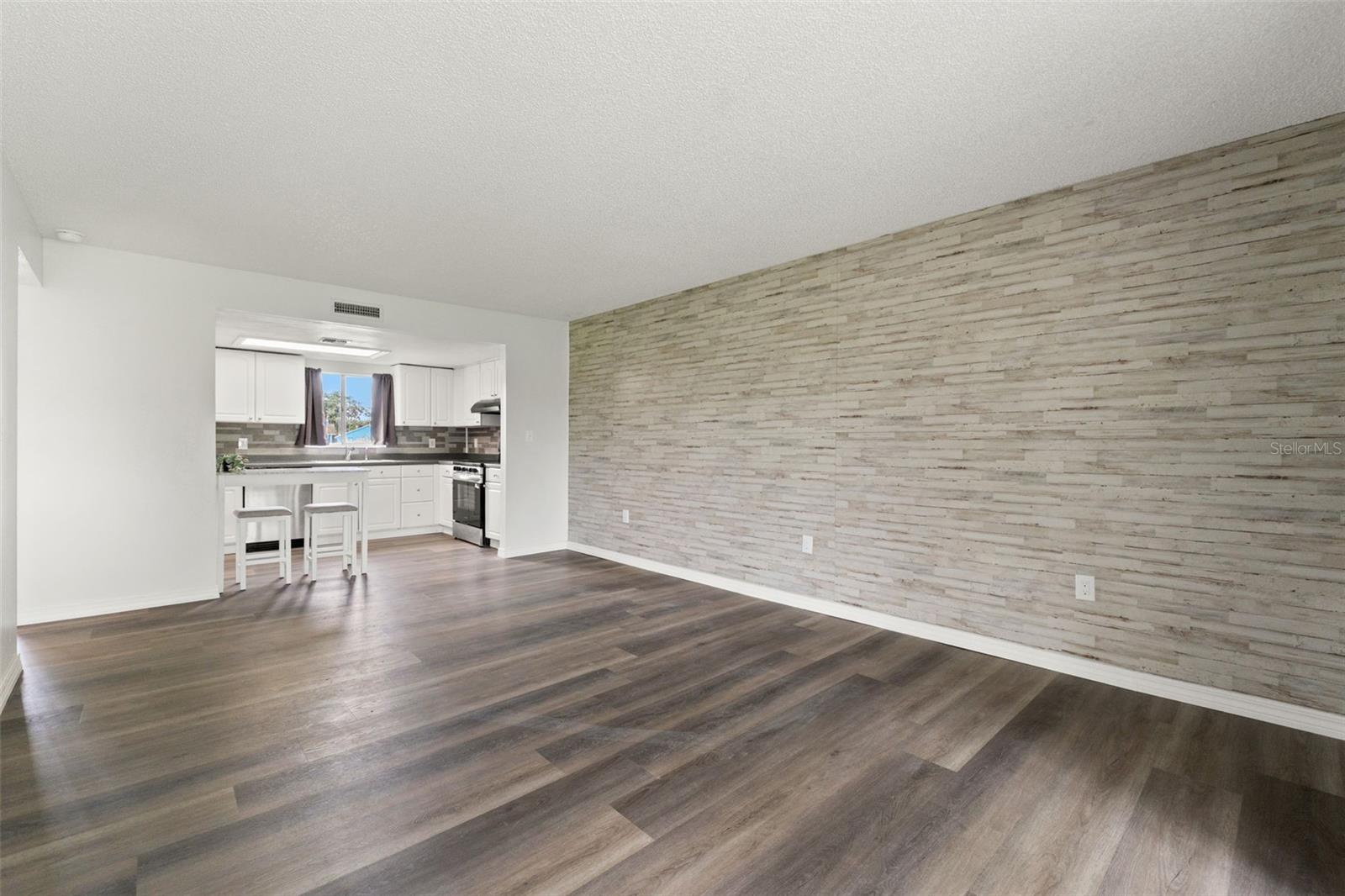 MAGNOLIA VALLEY - Residential