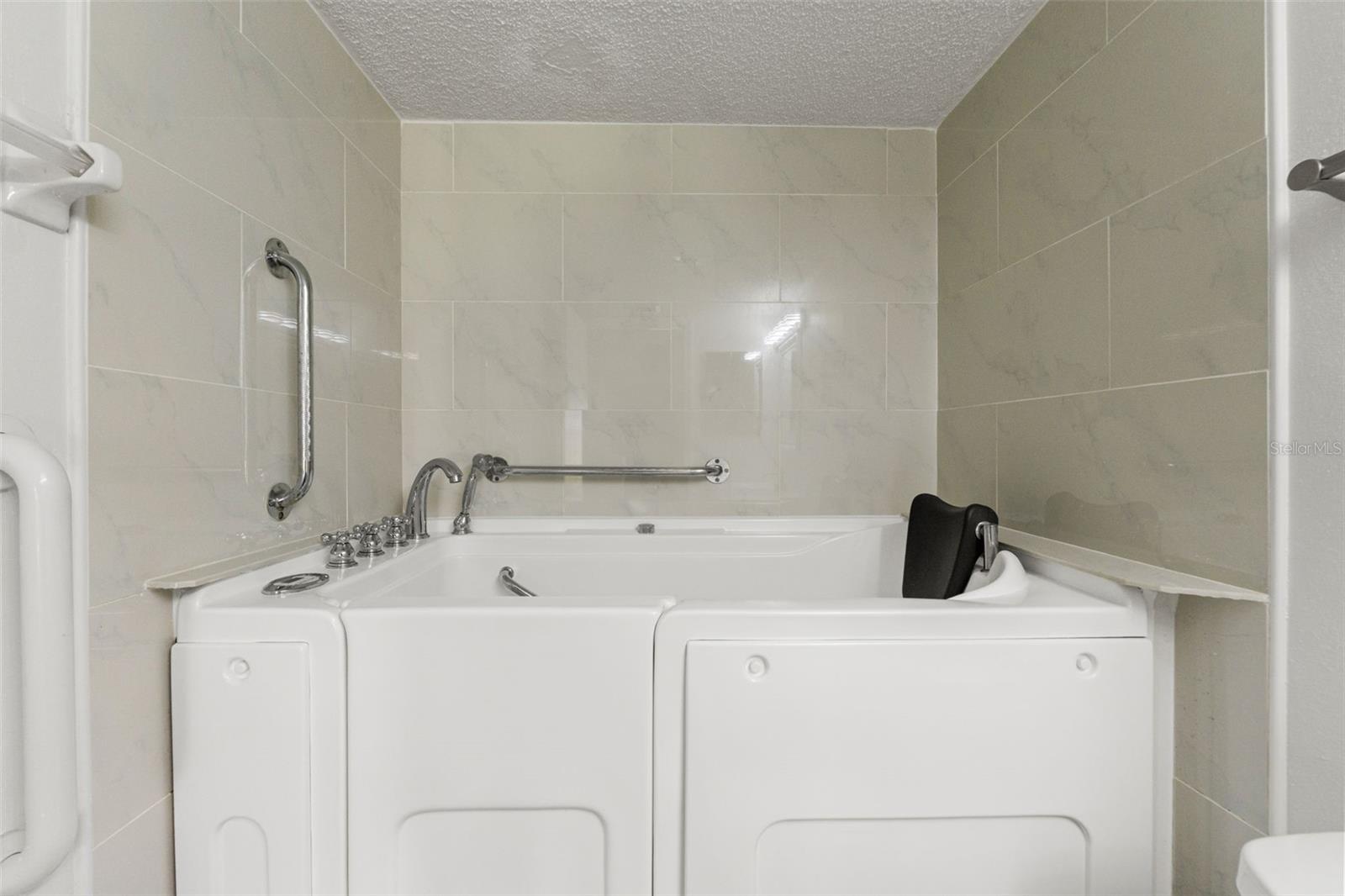 MAGNOLIA VALLEY - Residential